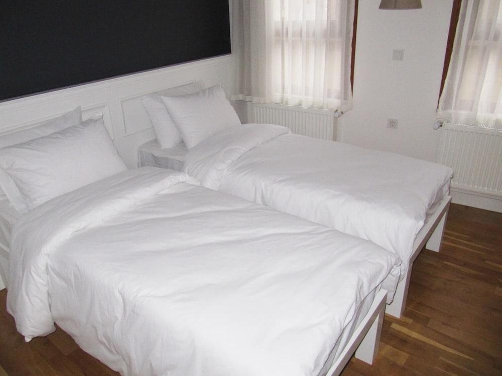 Hotel Neva Flats Taksim Estambul Exterior foto